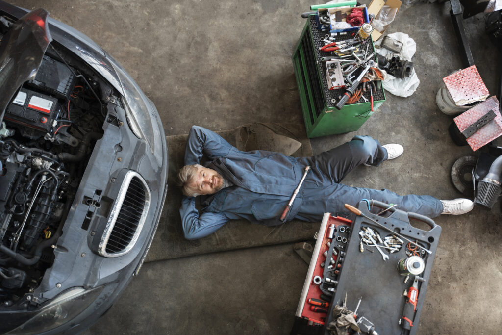 officina meccanica riparazione auto manutenzione